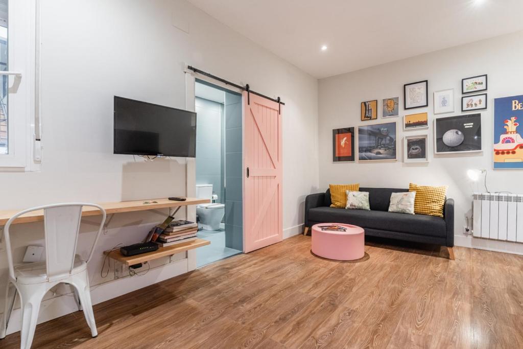 Cozy Renovated -1bd 1bath -anton Martin Apartamento Madrid